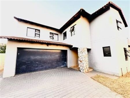 3 Bedroom Cluster in Broadacres