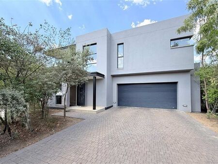 3 Bedroom Cluster in Steyn City