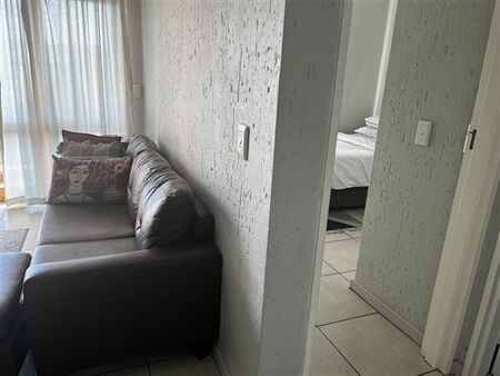1 Bedroom Apartment in Douglasdale