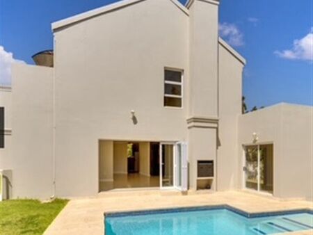 4 Bedroom House in Fourways