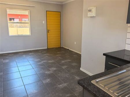 2 Bedroom House in Sharon Park