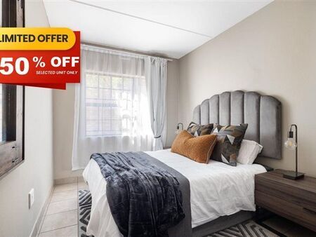 2 Bedroom Apartment in Rooihuiskraal North