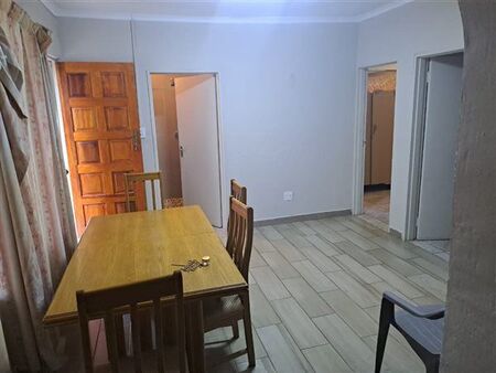2 Bedroom House in Erasmia