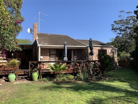 3 Bedroom House in Kragga Kamma