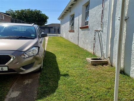 1 Bedroom House in Newton Park