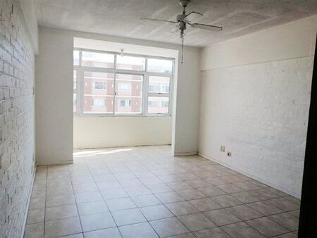 1 Bedroom Apartment in Humewood