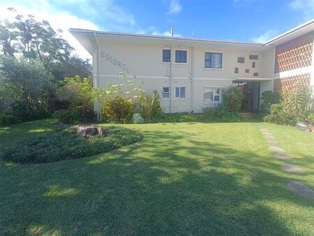3 Bedroom Apartment in Beacon Bay