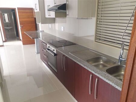 3 Bedroom Apartment in New Town Centre