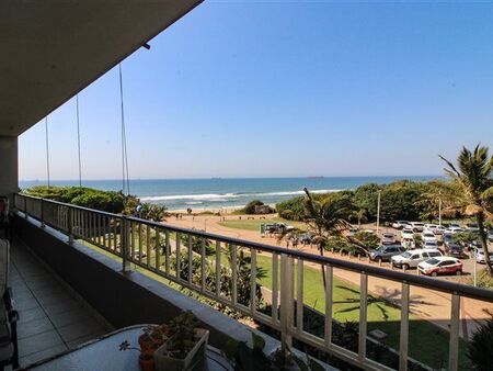 2 Bedroom Apartment in Umhlanga Rocks