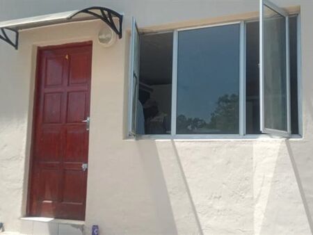 1 Bedroom House in Hillary