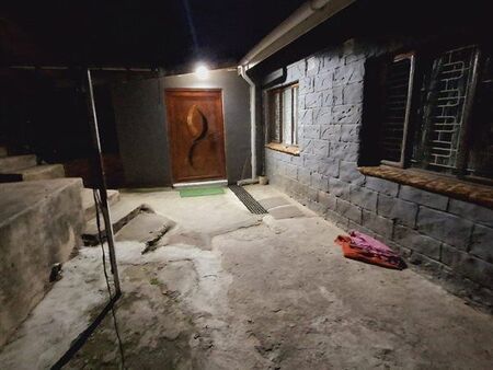 1 Bedroom Apartment in Escombe