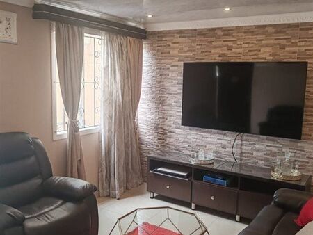 2 Bedroom House in Stonebridge