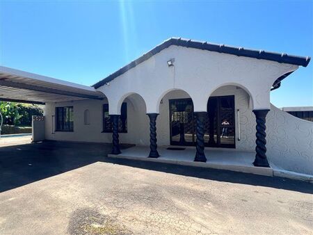 3 Bedroom House in Berkshire Downs