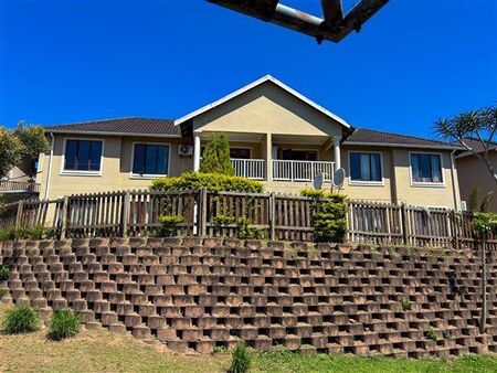 3 Bedroom Apartment in Caversham Glen