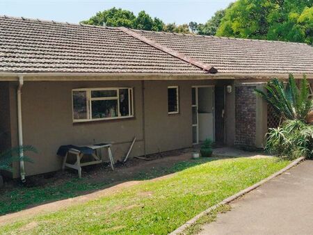 4 Bedroom House in Cowies Hill Park