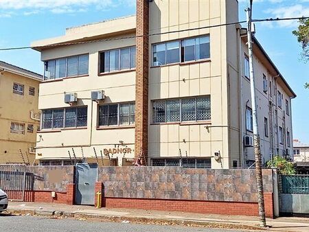 3 Bedroom Apartment in Glenwood