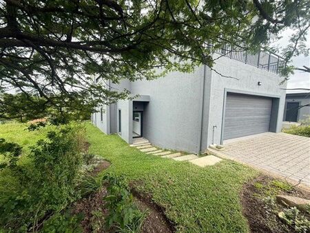 4 Bedroom House in Palm Lakes Estate