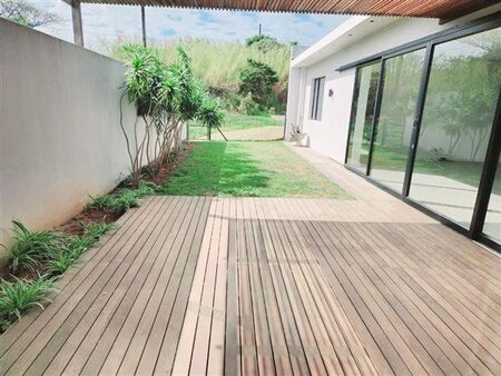 3 Bedroom House in Sheffield Beach