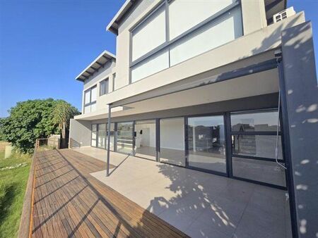 3 Bedroom House in Palm Lakes Estate