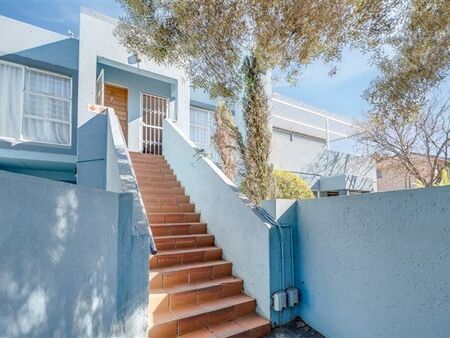 2 Bedroom Apartment in Weltevreden Park