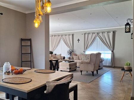3 Bedroom House in Da Nova