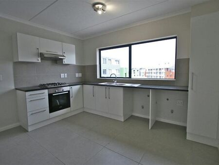 2 Bedroom Apartment in Burgundy Estate