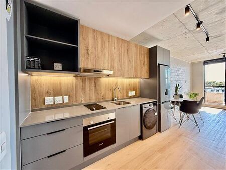 1 Bedroom Apartment in Observatory