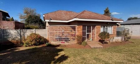 4 Bedroom house to rent in Oudorp, Klerksdorp