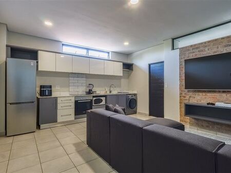 1 Bedroom Apartment in Menlo Park