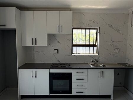 1 Bedroom Apartment in Wonderboom