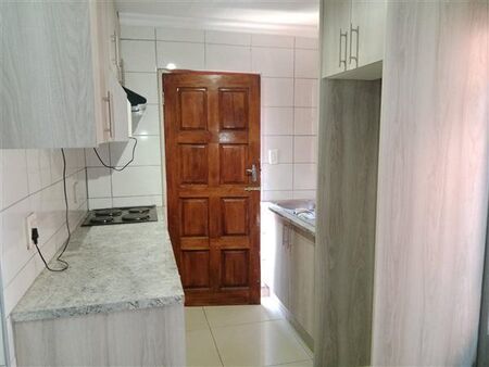 2 Bedroom House in Mahube Valley