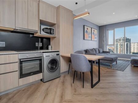 1 Bedroom Apartment in Sandton Central