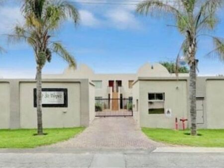 1 Bedroom Apartment in Sandton Central