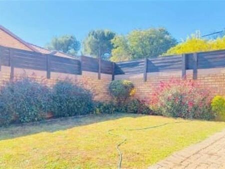 2 Bedroom House in Ferndale