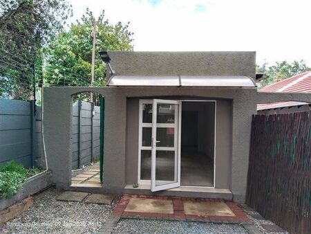 1 Bedroom Garden Cottage in Blairgowrie