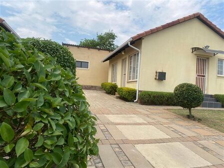 2 Bedroom House in Cosmo City