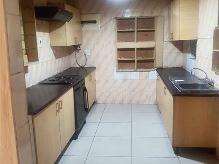 3 Bedroom Apartment in Lenasia