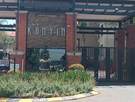 2 Bedroom Apartment in Paulshof