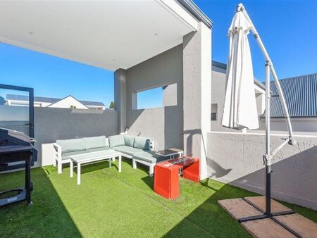 2 Bedroom Apartment in Paulshof