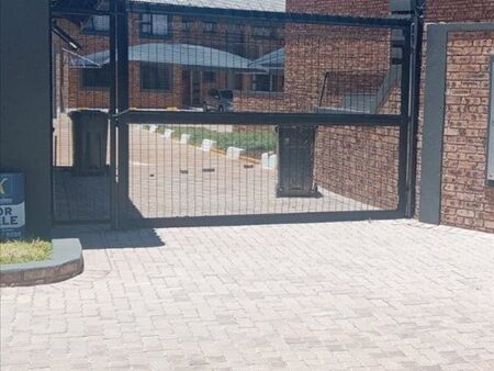 2 Bedroom Apartment in Cloverdene