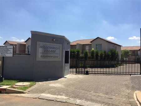 2 Bedroom Townhouse in Albertsdal