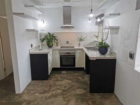 1 Bedroom Apartment in Die Hoewes