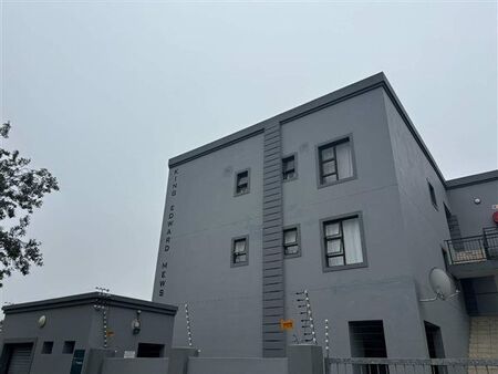 1 Bedroom Apartment in Newton Park