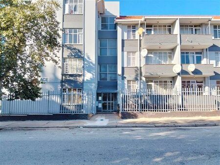 2 Bedroom Apartment in Port Elizabeth Central