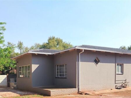 3 Bedroom Duet in Lyttelton Manor