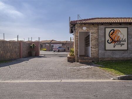 2 Bedroom Townhouse in South End