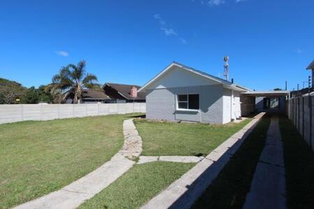 4 Bedroom House in Lorraine