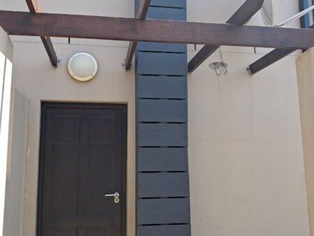 2 Bedroom Townhouse in Kidds Beach