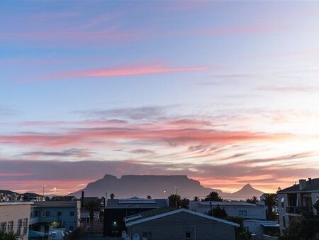 2 Bedroom Apartment in Table View