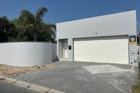 3 Bedroom House in Parklands